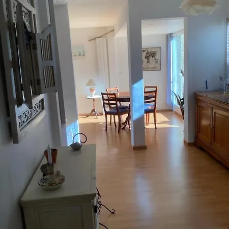 Apartment La Forlane *