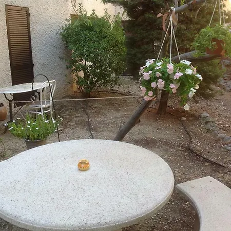 Apartment La Forlane